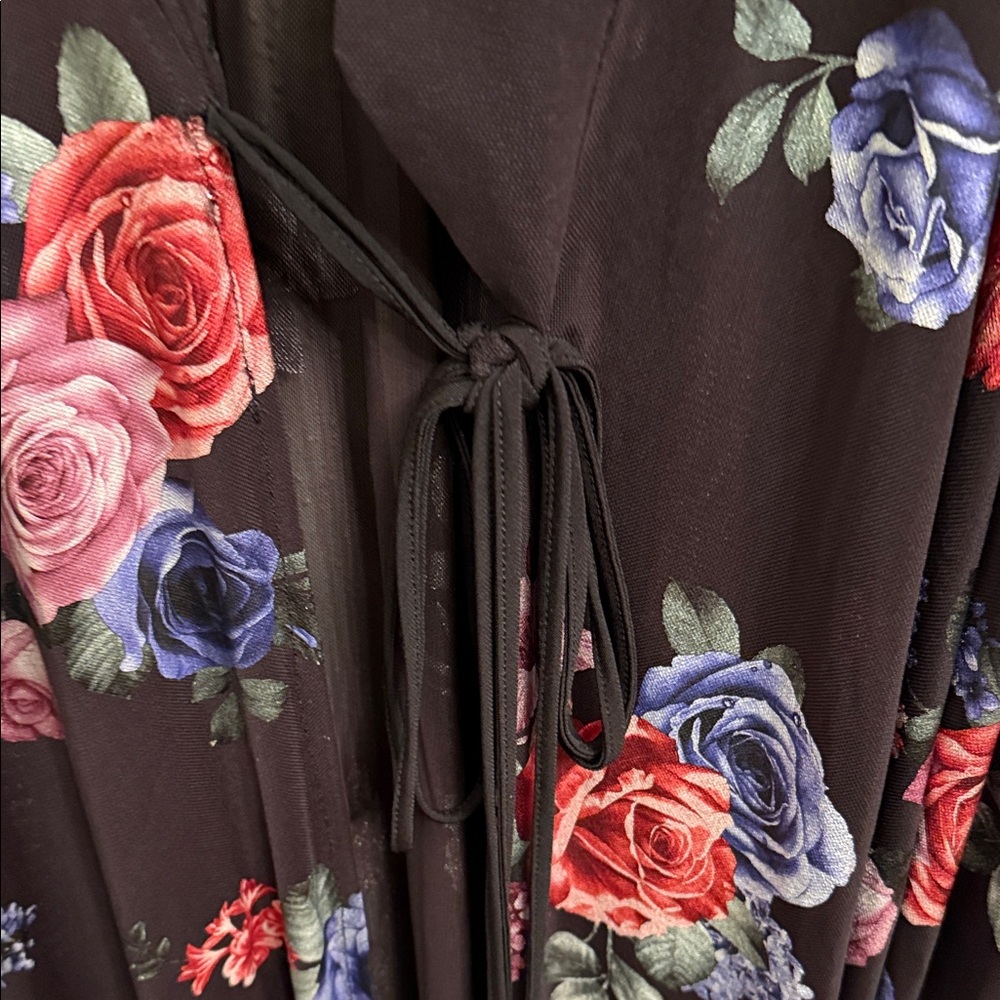 Cesar Galindo Floral Robe - Picture 3 of 8